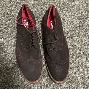 Size 14 Steve Madden shoes, barely worn.